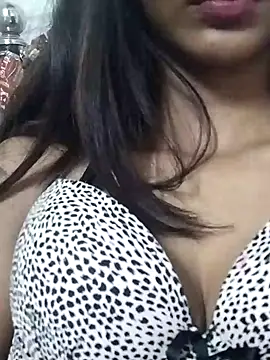 Aaliya Love online show from 01.14.25