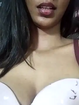 Aaliya Love online show from 03.15.25