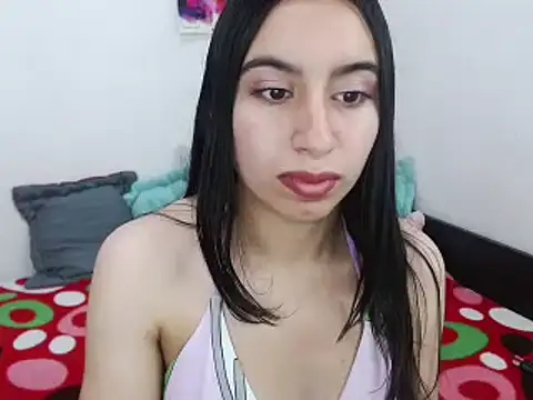 Snapshot of Lunaxx21 chatting on 12.04.24 Lunaxx21 online show from 12.04.24