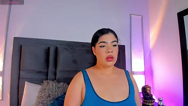 EmmaBecket2 online show from 02.18.25