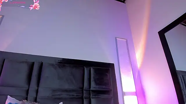 EmmaBecket2 online show from 03.14.25