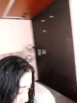 Snapshot of samanta_owenss chatting on 12.21.24 samanta owenss online show from 12.21.24