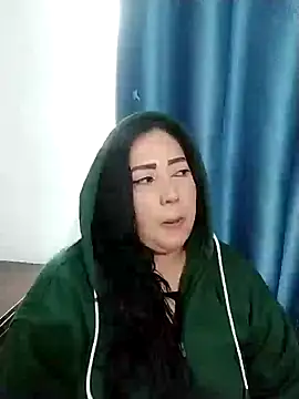 Snapshot of samanta_owenss chatting on 12.23.24 samanta owenss online show from 12.23.24