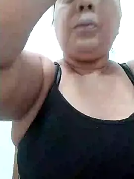 Snapshot of samanta_owenss chatting on 03.16.25 samanta owenss online show from 03.16.25