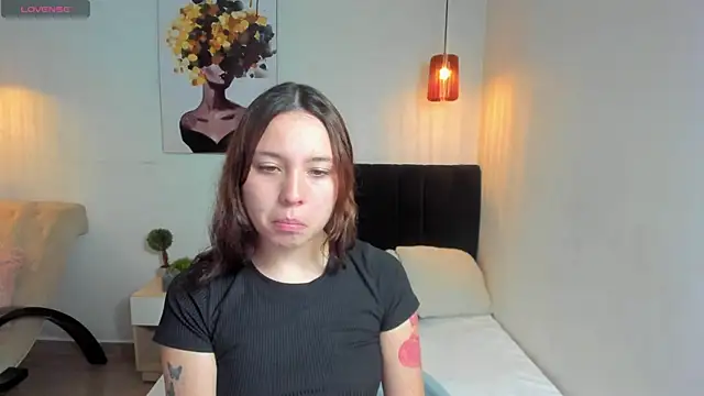 Carol Pinter online show from 02.04.25