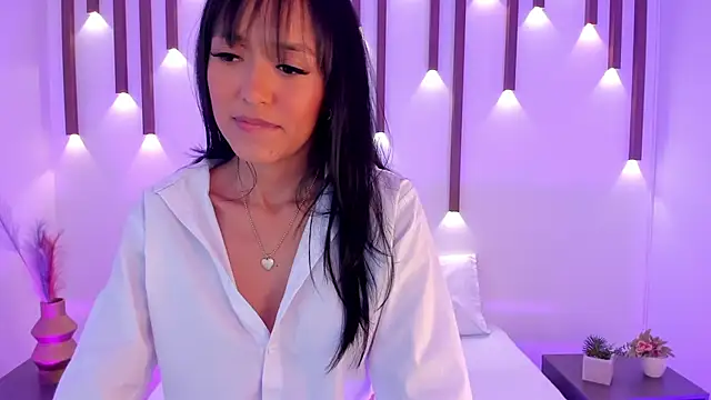 sara gwen online show from 01.15.25