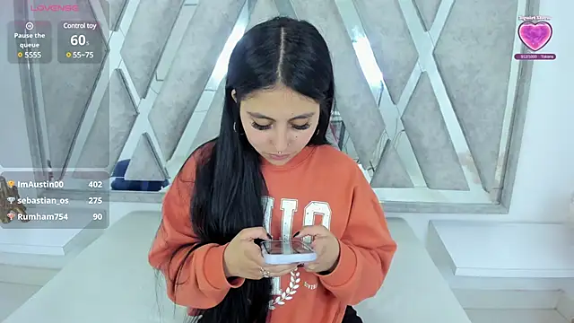 Annie9  online show from 01.10.25