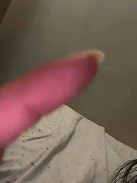 Annie9  online show from 10.16.25