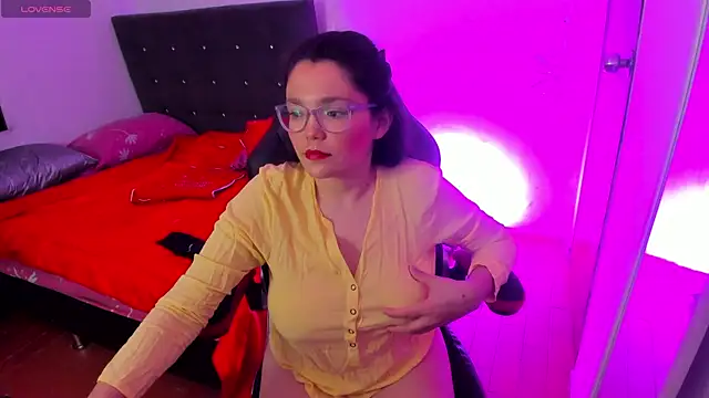 ValeriSimmons online show from 12.13.24