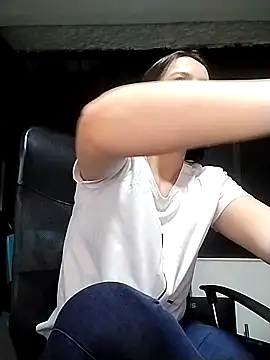 Snapshot of Lucianaferro_ chatting on 09.26.25 Lucianaferro  online show from 09.26.25