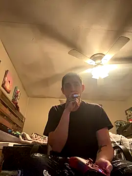 Snapshot of exoticjoint4207 chatting on 10.10.25 exoticjoint4207 online show from 10.10.25