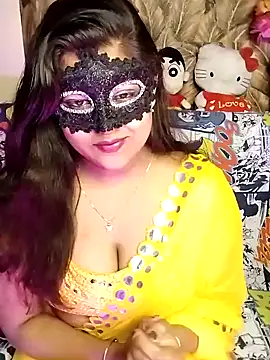 Hottyalia online show from 12.11.24