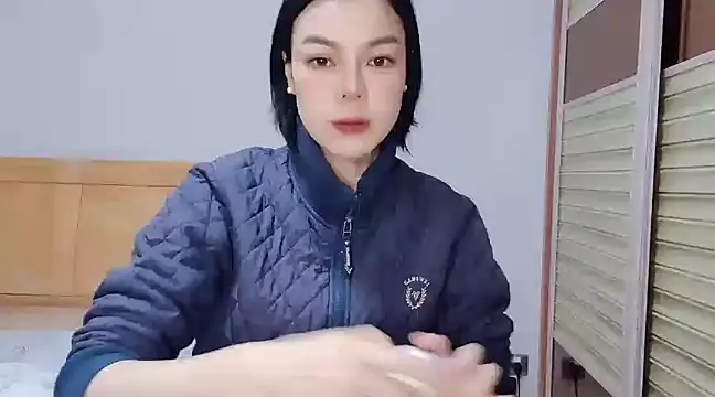 Linda-LL online show from 01.18.25