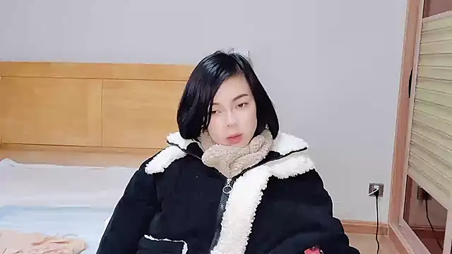 Linda-LL online show from 02.13.25