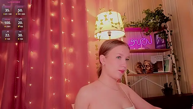 ms evasweet online show from 10.12.25