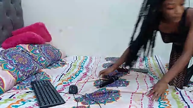 SHANTYBABE online show from 12.06.24