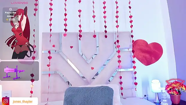 Thayler jones online show from 02.28.26