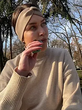 Snapshot of KikiWatson chatting on 12.09.24 KikiWatson online show from 12.09.24