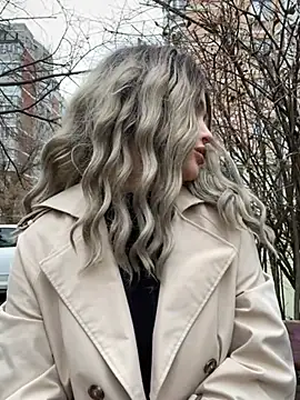 Snapshot of KikiWatson chatting on 12.27.24 KikiWatson online show from 12.27.24