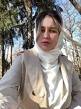 Snapshot of KikiWatson chatting on 01.03.25 KikiWatson online show from 01.03.25