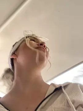 Snapshot of KikiWatson chatting on 03.13.25 KikiWatson online show from 03.13.25