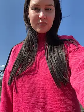 Snapshot of KikiWatson chatting on 03.23.25 KikiWatson online show from 03.23.25