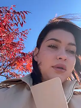 KikiWatson online show from 11.01.25