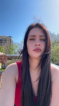 KikiWatson online show from 04.16.26