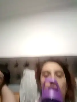 your red rose  online show from 01.25.25