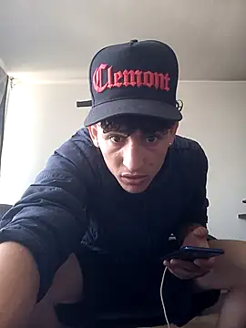 LatinBoysxxx online show from 12.05.24