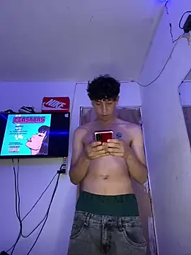 LatinBoysxxx online show from 03.05.25