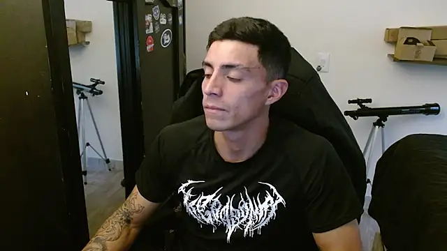 kv   xxx  online show from 04.21.26