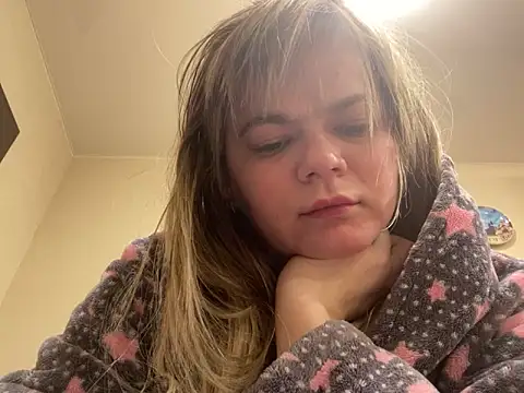 Snapshot of SkyAdelina241 chatting on 01.23.25 SkyAdelina241 online show from 01.23.25