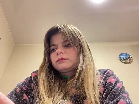 Snapshot of SkyAdelina241 chatting on 01.30.25 SkyAdelina241 online show from 01.30.25