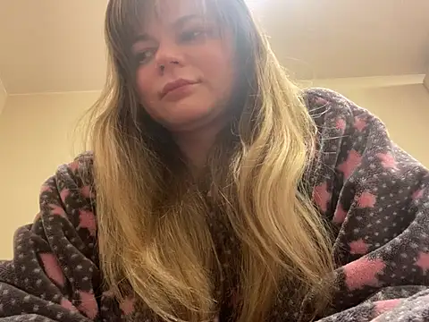 Snapshot of SkyAdelina241 chatting on 02.15.25 SkyAdelina241 online show from 02.15.25