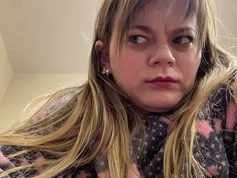 Snapshot of SkyAdelina241 chatting on 03.01.25 SkyAdelina241 online show from 03.01.25