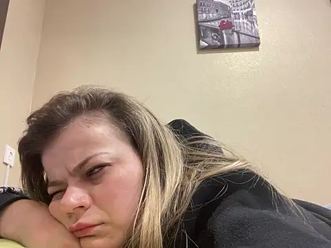 Snapshot of SkyAdelina241 chatting on 03.15.25 SkyAdelina241 online show from 03.15.25