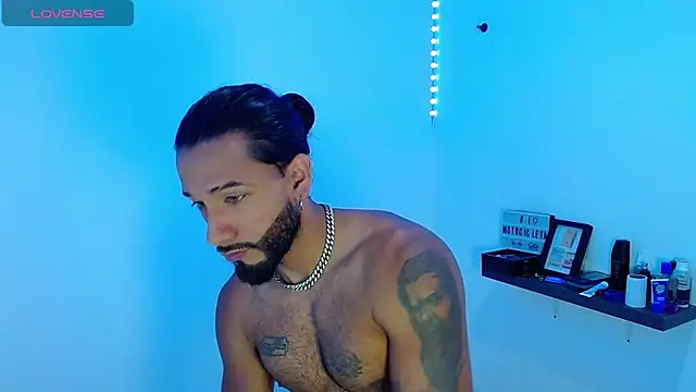 Snapshot of _jhon_connor_ chatting on 09.24.25 jhon connor online show from 09.24.25