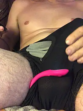 Snapshot of thismybody chatting on 07.21.26 thismybody online show from 07.21.26