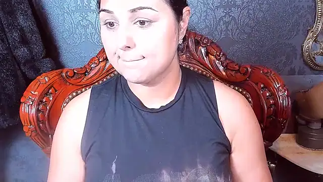 SelenaNoctis online show from 10.20.25