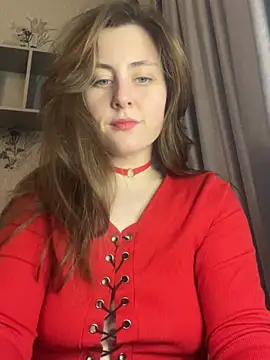 Snapshot of Topvi_ chatting on 02.14.25 Topvi  online show from 02.14.25