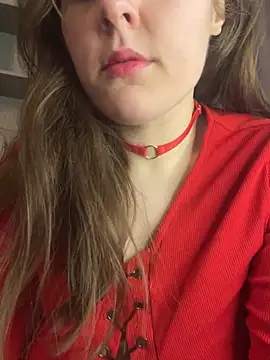 Snapshot of Topvi_ chatting on 02.17.25 Topvi  online show from 02.17.25