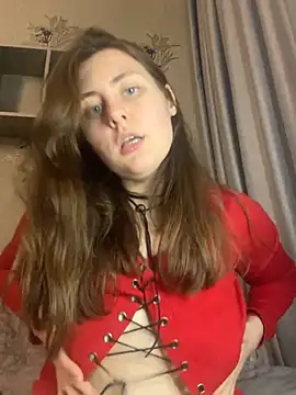 Snapshot of Topvi_ chatting on 02.18.25 Topvi  online show from 02.18.25