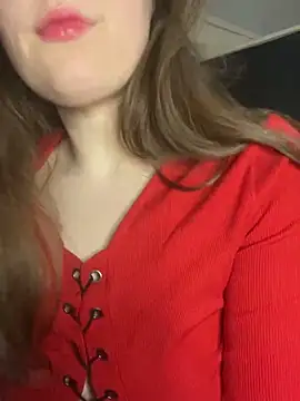 Snapshot of Topvi_ chatting on 02.22.25 Topvi  online show from 02.22.25