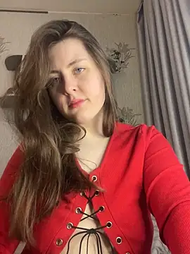 Snapshot of Topvi_ chatting on 03.15.25 Topvi  online show from 03.15.25