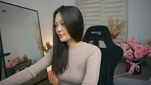 Peopleneedlove144 online show from 01.15.25