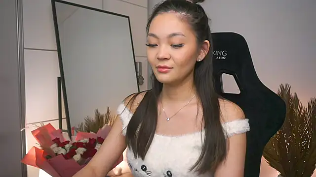 Peopleneedlove144 online show from 02.01.25