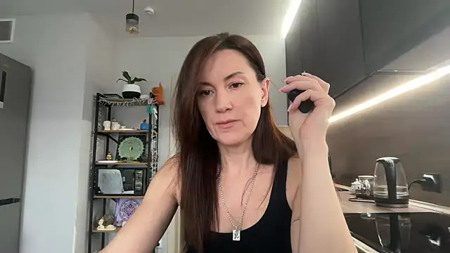 jainesummer online show from 11.18.25