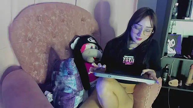 Snapshot of yulianademond66 chatting on 09.16.25 yulianademond66 online show from 09.16.25