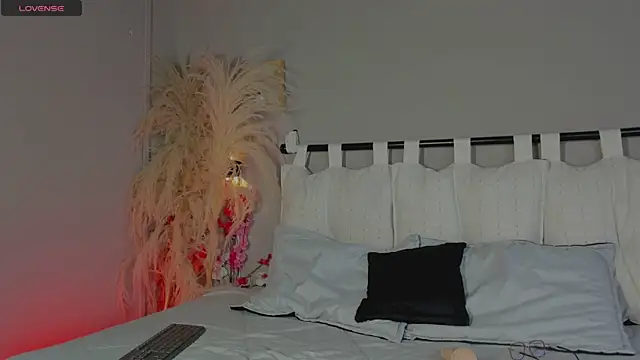  kylie  smith  online show from 01.15.25